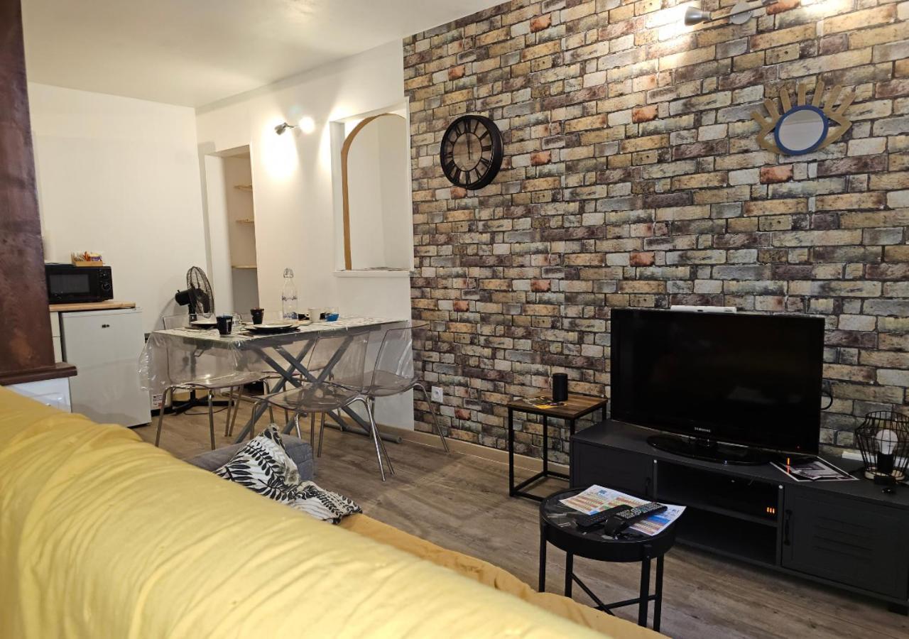 Le Cathare-Limoux-Wifi-Parking Free-Oc-Keys Apartment Exterior photo