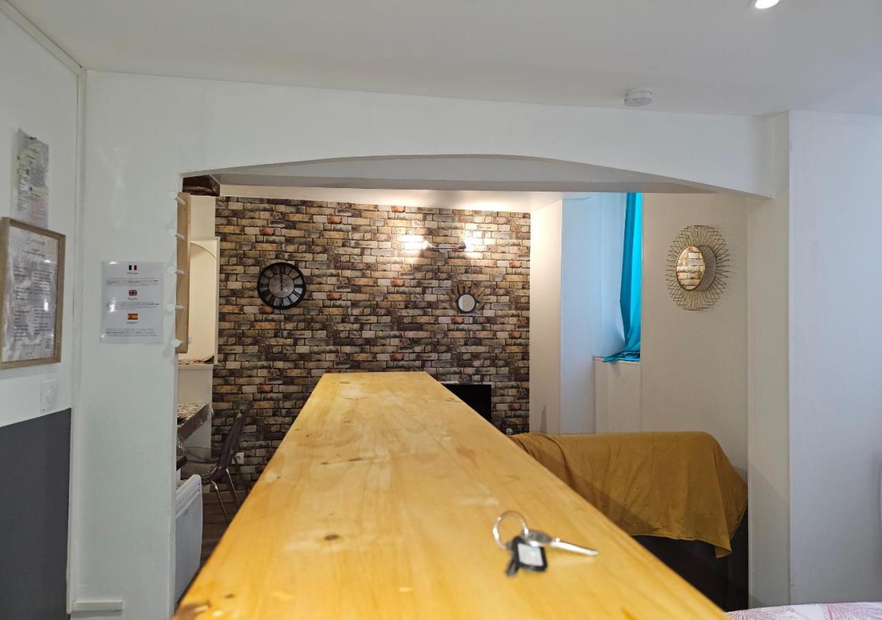 Le Cathare-Limoux-Wifi-Parking Free-Oc-Keys Apartment Exterior photo